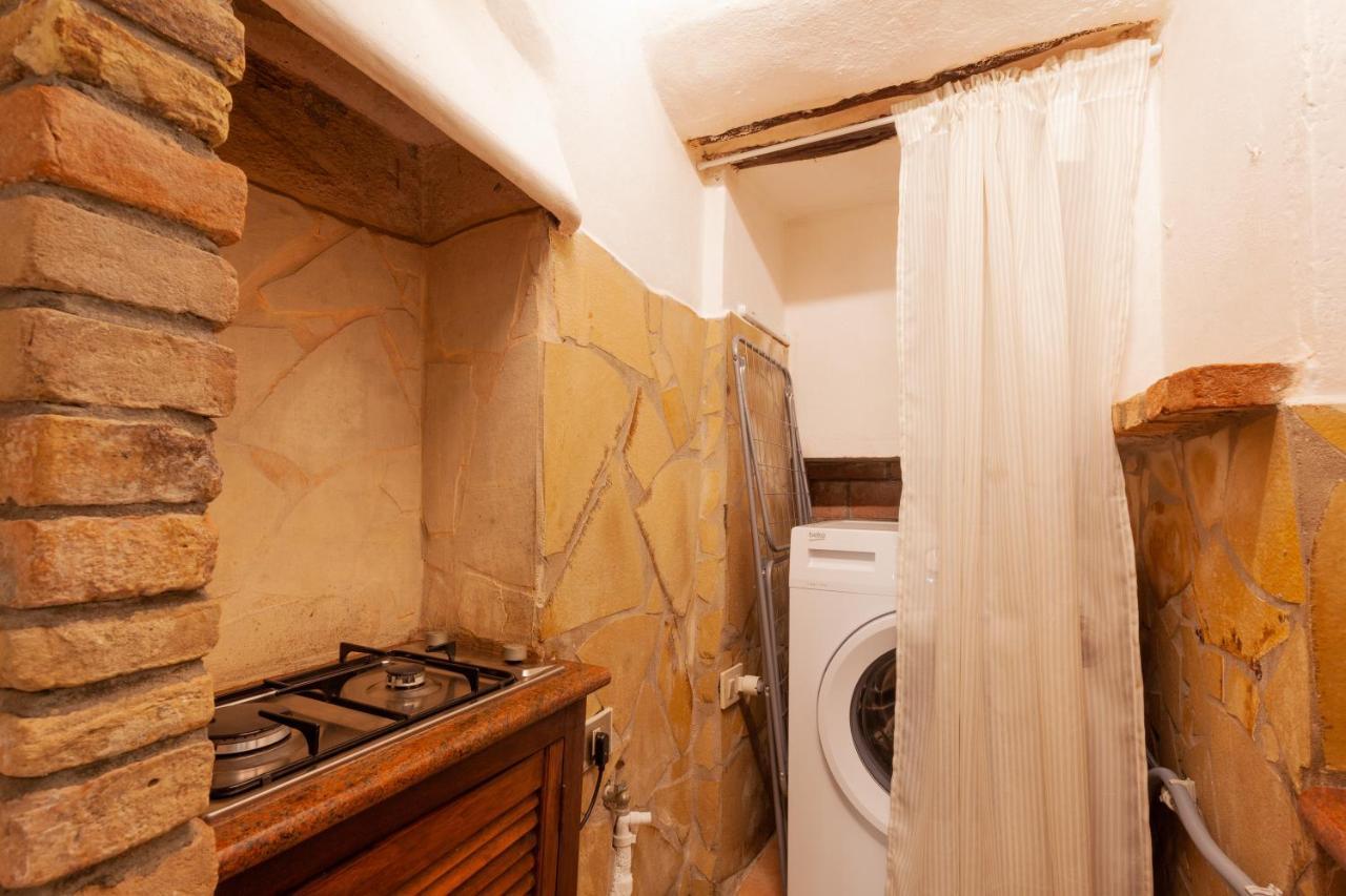 Centro Storico CagliariCasa Tipica Sarda Apartment Luaran gambar