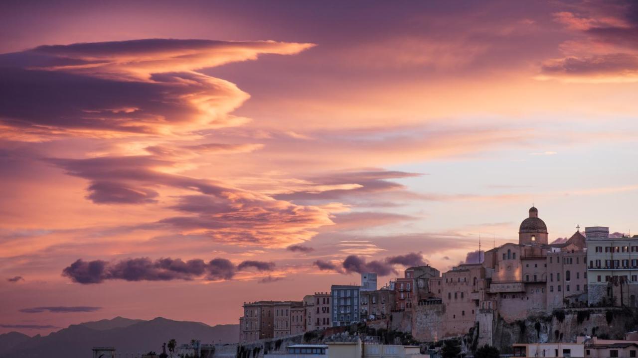 Centro Storico CagliariCasa Tipica Sarda Apartment Luaran gambar